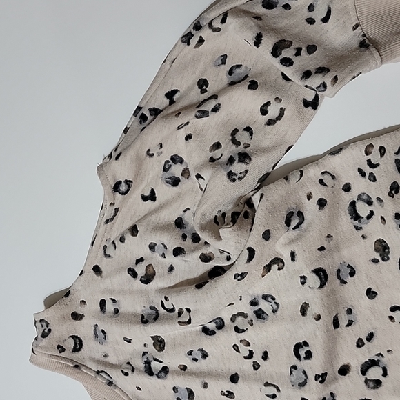 Animal Print Crew Sweatshirt M - Picture 2 of 4